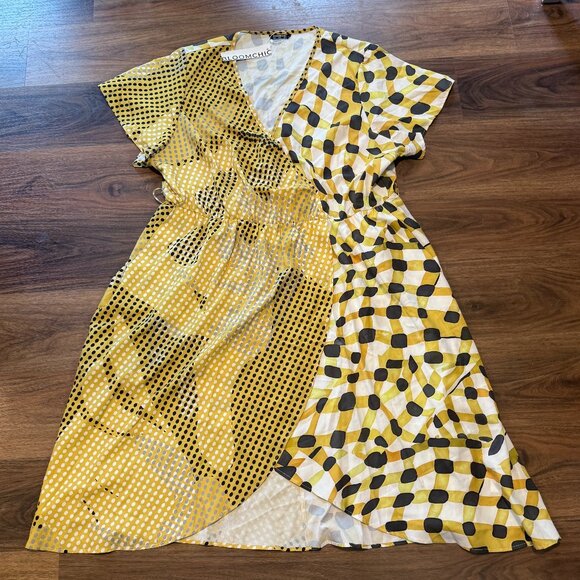 BloomChic Yellow Geometric Wrap Print Midi Dress Womens Size 26 Short Sleeve NWT - Picture 3 of 6